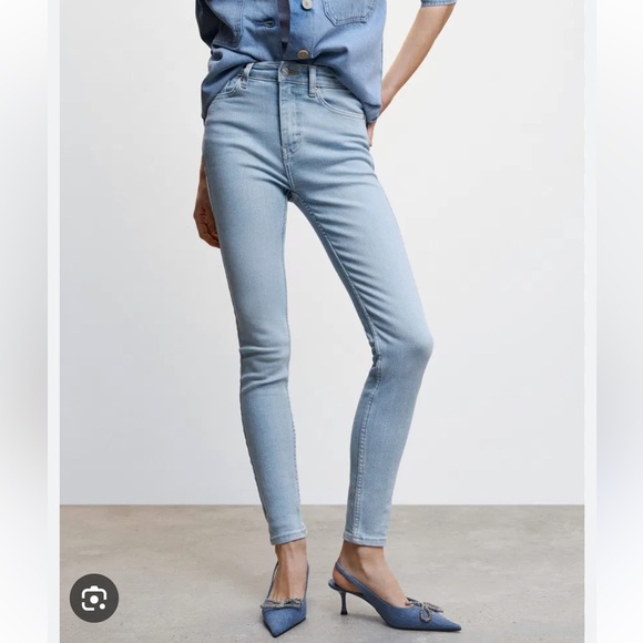 Mango Light Blue Denim Jeans SoHo skinny - Picture 1 of 9